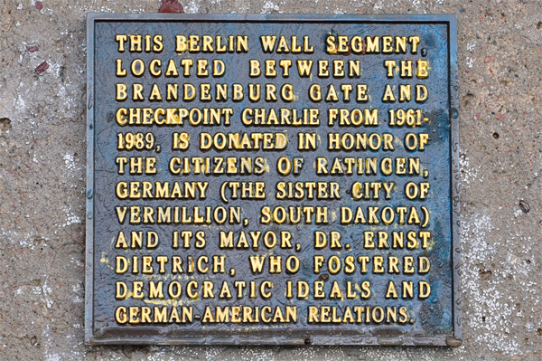 sign about the Berlin wall segment